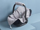 Babydecke für Babyschale Sommer aus weiß bedrucktem Musselin – graues Punkte-Motiv, Anwendung