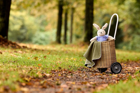 Babydecke Doppelkrepp Herbstgrün – Lifestyle