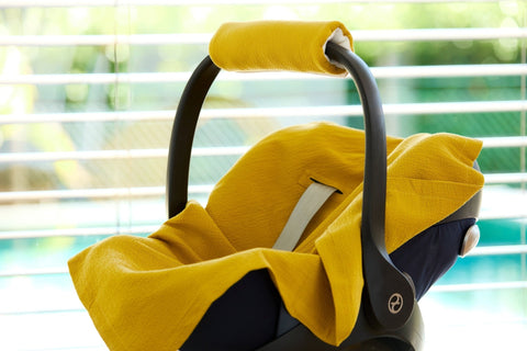 Babydecke für Babyschale Sommer aus Doppelkrepp – gelb mustard, Anwendung