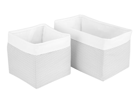 Körbchen kleine Blätter hellgrau auf Weiß